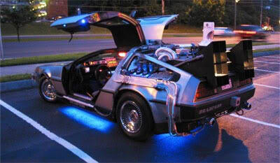 [Immagine: 201012715213_DeLorean.jpg]