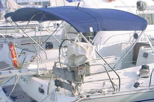 [Immagine: 201416205812_tendalino-barca-columbus-yachting.jpg]